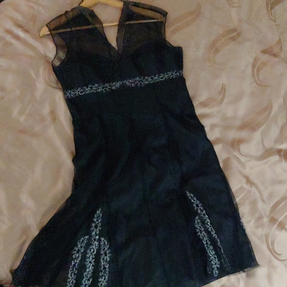 🦋2 for $15 item!Embroidered Slip Dress - Picture 5 of 5